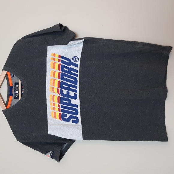 Superdry Other - Super cool Superdry tshirt L unisex